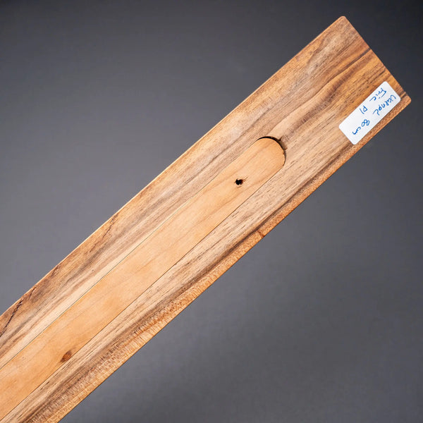 Riisgaard Knivmagnet 80cm Dansk Valnød (Frie Pladser) Product vendor