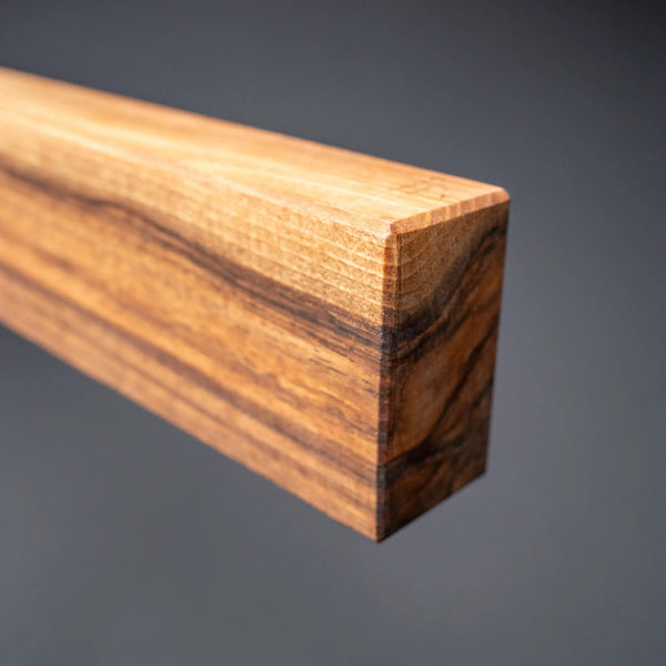 Riisgaard Knivmagnet 80cm Dansk Valnød (Frie Pladser) Product vendor