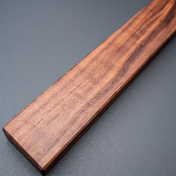 Riisgaard Knivmagnet 50cm US Valnød (7 Faste Pladser) Product vendor