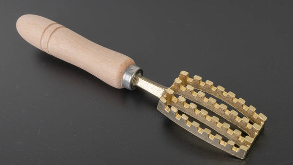 Hitohira Brass Fish Scaler Large Product vendor