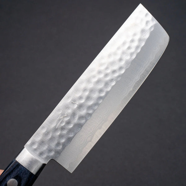 Hitohira NM V10 Tsuchime Damascus Nakiri 130mm Blue Pakka Handle Product vendor