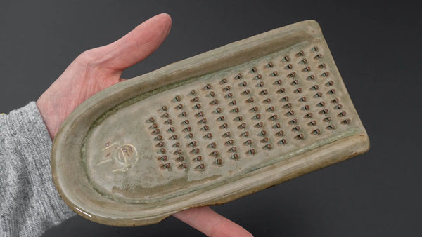 Hitohira Echizen-Yaki Daikon Grater with Saucer Product vendor