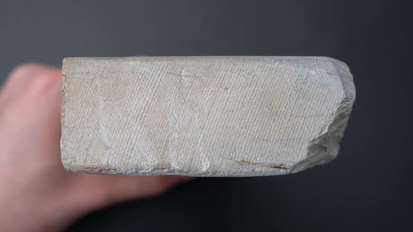 Hitohira Picked Ozakiyama Suita Karasu Renge Natural Stone (No.0017) - Tetogi