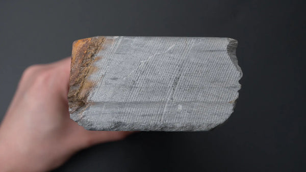 Hitohira Picked Ozakiyama Suita Karasu Renge Natural Stone (No.0019) - Tetogi