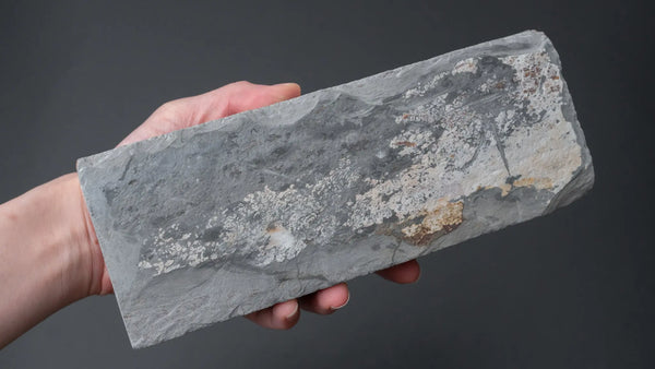 Hitohira Picked Ozakiyama Suita Karasu Renge Natural Stone (No.0019) - Tetogi