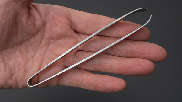 Hitohira Small Straight Fish Tweezer - Tetogi