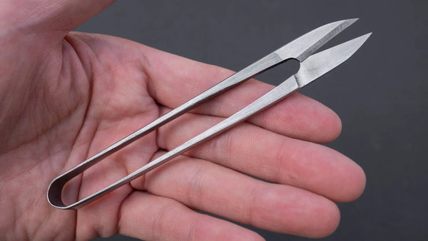 Morihei Hisamoto Professional Embroidery Nigiri Thread Shears 125mm (Curved) Product vendor
