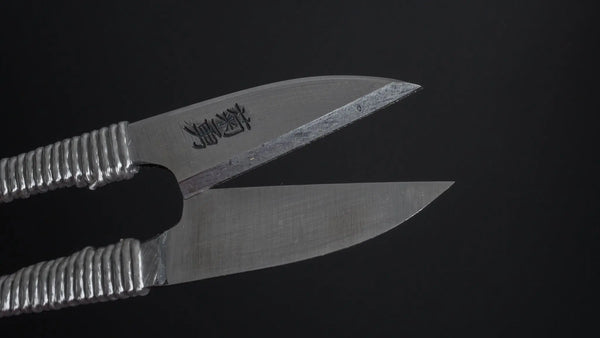 Morihei Kikuyu Nigiri Thread Shears 105mm - Tetogi